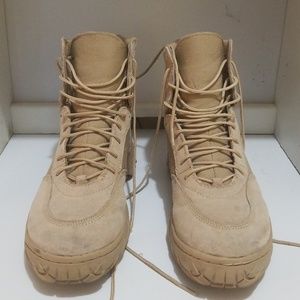 Oakley army boots